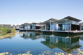 Caves Beachside Hotel - Accommodation Asia 55