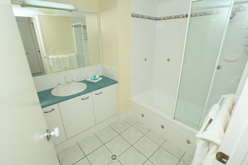 San Marino By The Sea Apartments - Accommodation Asia 65