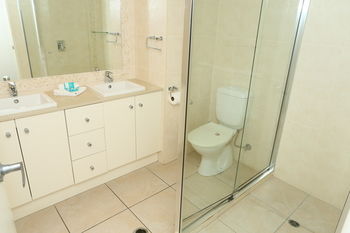 San Marino By The Sea Apartments - Accommodation Asia 77
