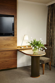 Melbourne Parkview Hotel - Accommodation Asia 13