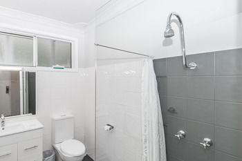 The Esplanade Motel - Formerly Eco-Inn Warners Bay - Accommodation China 6