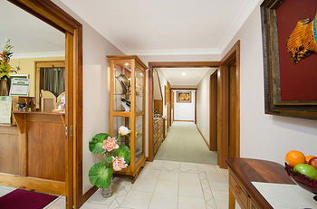 Artisan Spa Views - Accommodation China 10