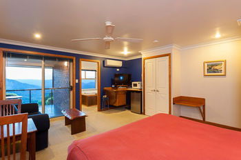Artisan Spa Views - Accommodation China 15