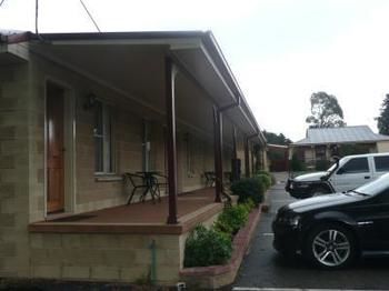 Black Gold Motel - Accommodation Asia 4