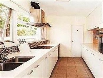 Taren Point Beach House - Accommodation China 6