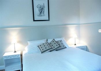 A Room With A View Bed & Breakfast - Accommodation Guide 0
