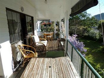 A Room With A View Bed & Breakfast - Accommodation Guide 5