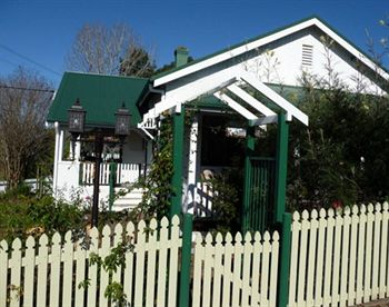 A Room With A View Bed & Breakfast - Accommodation Guide 8