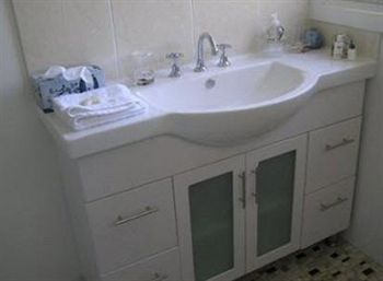 Paradise Bungalow - Accommodation China 9