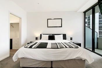 Docklands Private Collection Of Apartments - NewQuay - Accommodation Asia 18