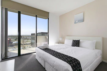 Docklands Private Collection Of Apartments - NewQuay - Accommodation Asia 20