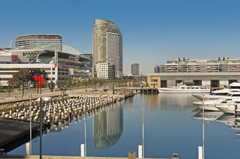 Docklands Private Collection Of Apartments - NewQuay - Accommodation Asia 29