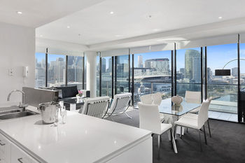 Docklands Private Collection Of Apartments - NewQuay - Accommodation Asia 33