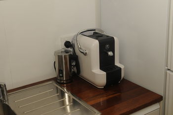 House On The Hill - Hunter Valley - Accommodation China 27