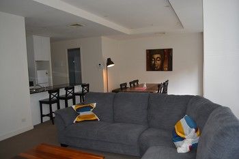 Melbourne City Stays - Accommodation Asia 81