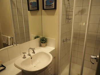 Melbourne City Stays - Accommodation Asia 99