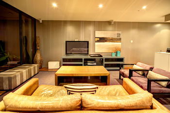 ACD Apartments - Accommodation Guide 2