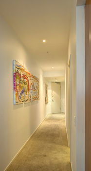 ACD Apartments - Accommodation Guide 7