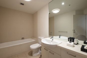 ACD Apartments - Accommodation Guide 27
