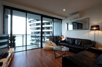 ACD Apartments - Accommodation Guide 33