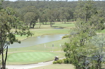 Riverside Oaks Golf Resort - Accommodation Guide 13