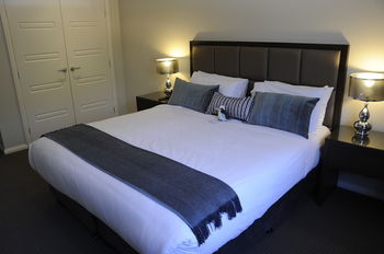 Riverside Oaks Golf Resort - Accommodation Guide 19