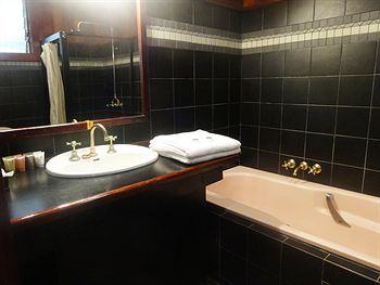 Casuarina Estate - Accommodation China 3