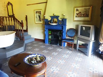 Casuarina Estate - Accommodation China 27
