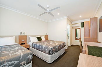 Colonial Terrace Motor Inn - Accommodation Guide 19