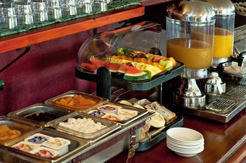 Colonial Terrace Motor Inn - Accommodation Guide 34