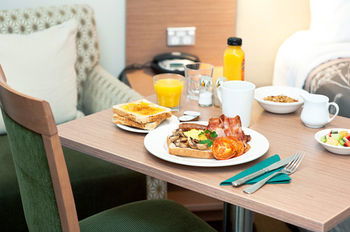 Colonial Terrace Motor Inn - Accommodation Guide 45