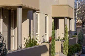 Apartments @ Kew Walpole Gardens - Kew Serviced Townhouses - Accommodation China 3