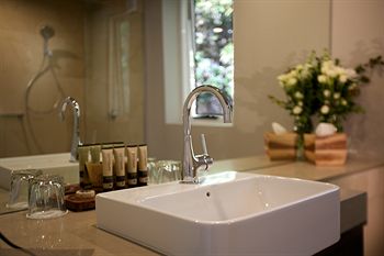 Parklands Country Gardens And Lodges - Accommodation China 0