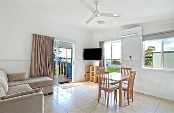 South Coast Retreat - Accommodation China 0
