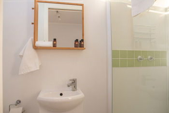 South Coast Retreat - Accommodation China 45