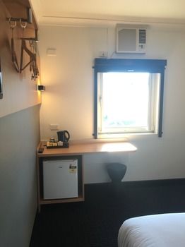 Ibis Budget Casula Liverpool - Accommodation China 11