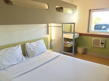 Ibis Budget Campbelltown - Accommodation China 4