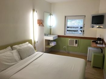 Ibis Budget Campbelltown - Accommodation China 11