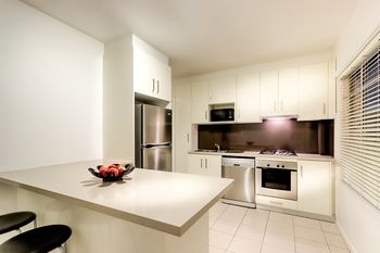 Crest On Barkly Serviced Apartments - Accommodation China 3