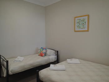 Dungowan Waterfront Apartments - Accommodation China 10
