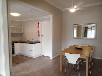 Dungowan Waterfront Apartments - Accommodation China 12