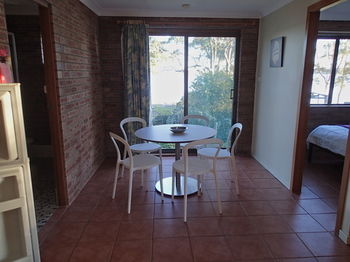 Dungowan Waterfront Apartments - Accommodation China 20