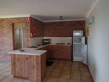 Dungowan Waterfront Apartments - Accommodation China 21