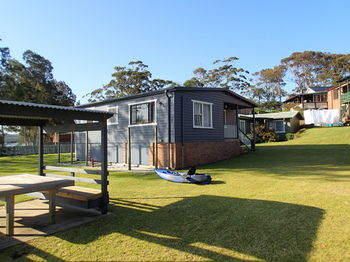 Dungowan Waterfront Apartments - Accommodation China 31