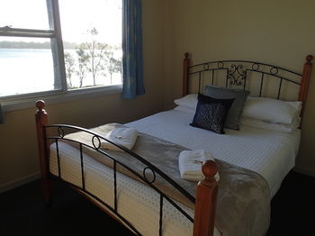 Dungowan Waterfront Apartments - Accommodation China 32