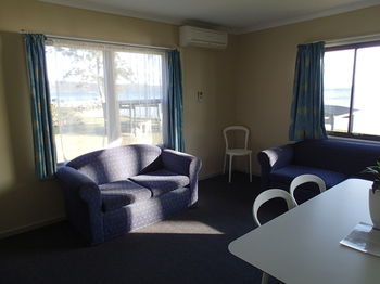 Dungowan Waterfront Apartments - Accommodation China 34