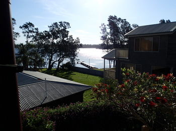 Dungowan Waterfront Apartments - Accommodation China 36