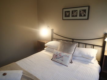 Dungowan Waterfront Apartments - Accommodation China 57