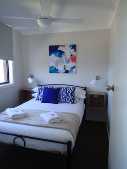 Dungowan Waterfront Apartments - Accommodation China 119