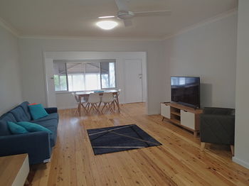 Dungowan Waterfront Apartments - Accommodation China 146